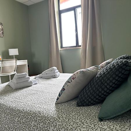 Botanical Suite Bari Bagian luar foto