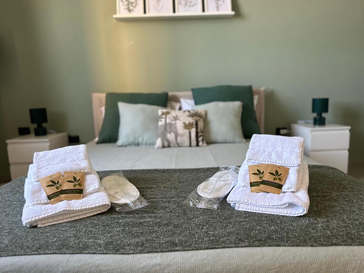 Botanical Suite Bari Bagian luar foto