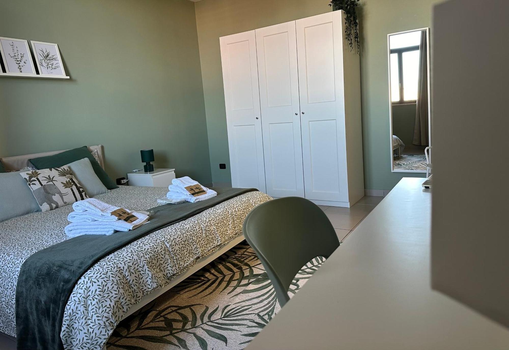 Botanical Suite Bari Bagian luar foto