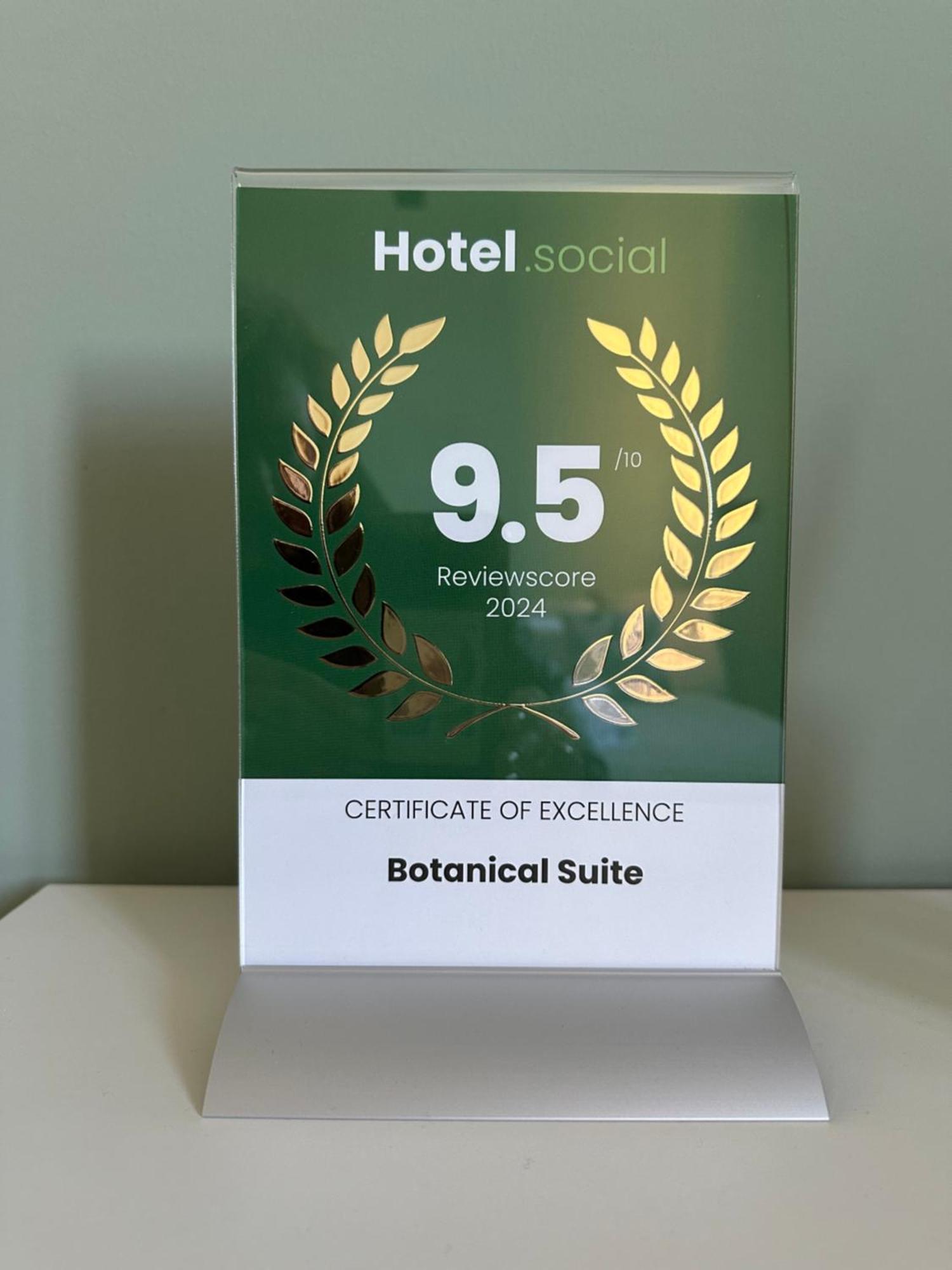 Botanical Suite Bari Bagian luar foto