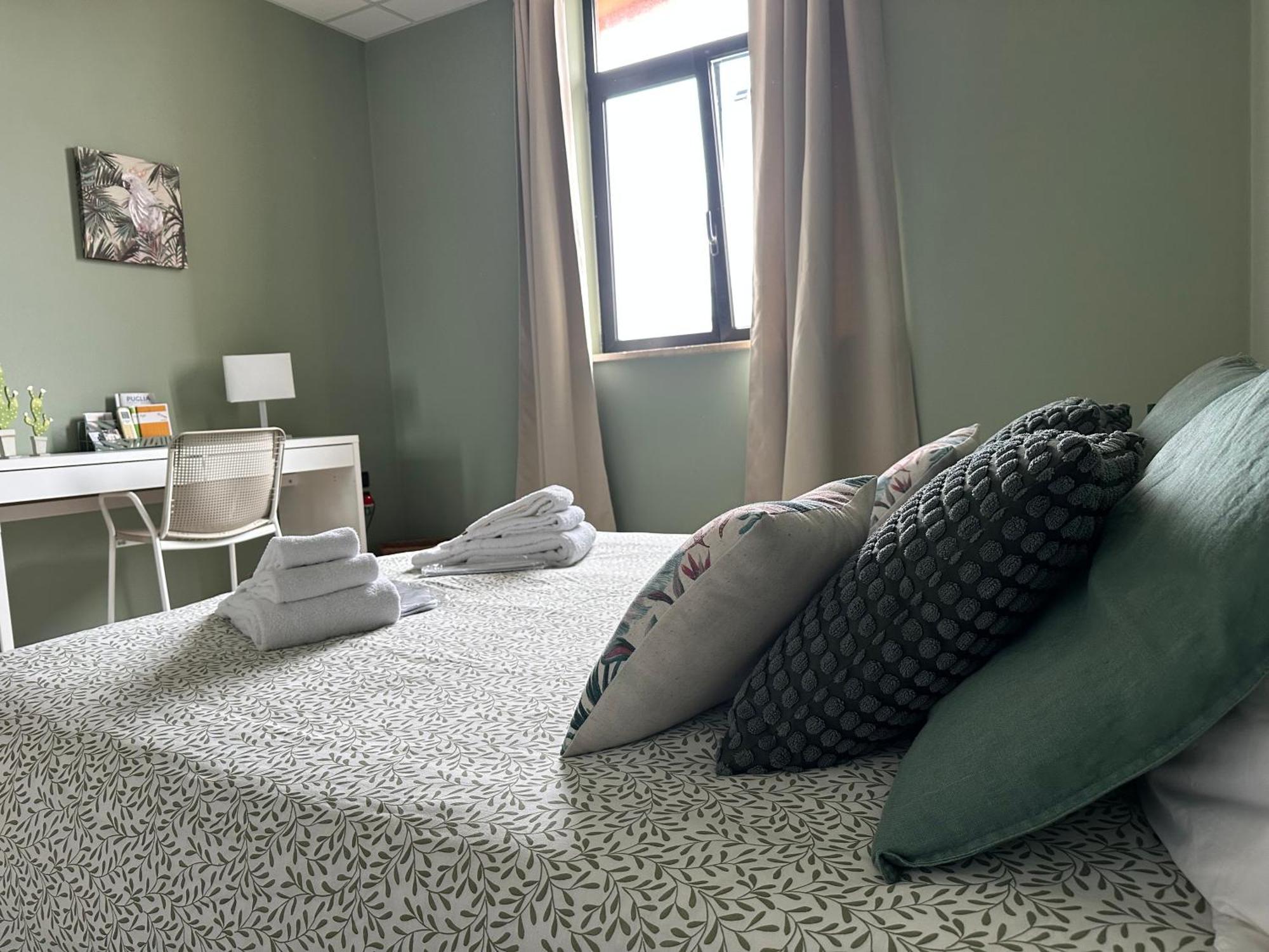 Botanical Suite Bari Bagian luar foto